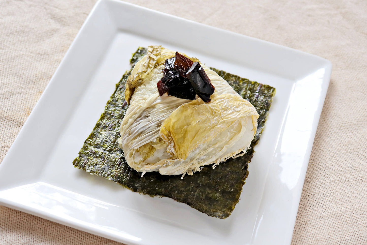 福岡県北九州市小倉北区 花かがみ 定番!昆布の佃煮おにぎりkonbuonigiri(冷凍)