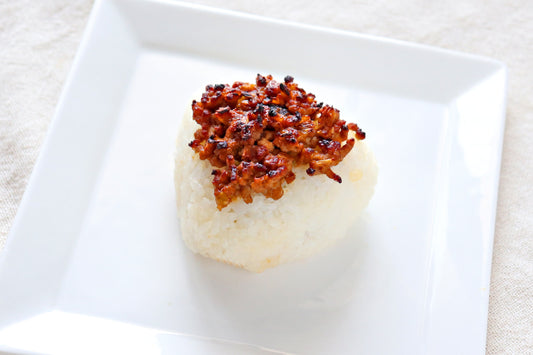 福岡県北九州市小倉北区 花かがみ 甘辛肉味噌の焼きおにぎりnikumisōnigiri(yakionigiri)(冷凍)