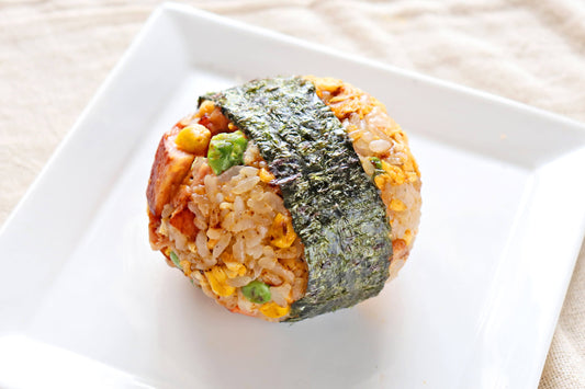 福岡県北九州市小倉北区 花かがみ 沖縄ソウルフード!スパムチャーハンおにぎりsupamutyāhan'onigiri(冷凍)