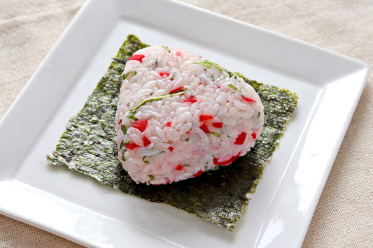 福岡県北九州市小倉北区 花かがみ さっぱりヘルシー!梅と大葉しらすのおにぎりumetōobasirasunōnigiri(冷凍)