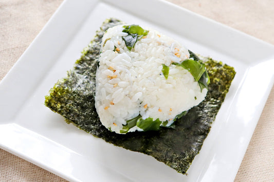 福岡県北九州市小倉北区 花かがみ あっさりヘルシー!わかめとしらすのおにぎりwakametosirasunōnigiri(冷凍)